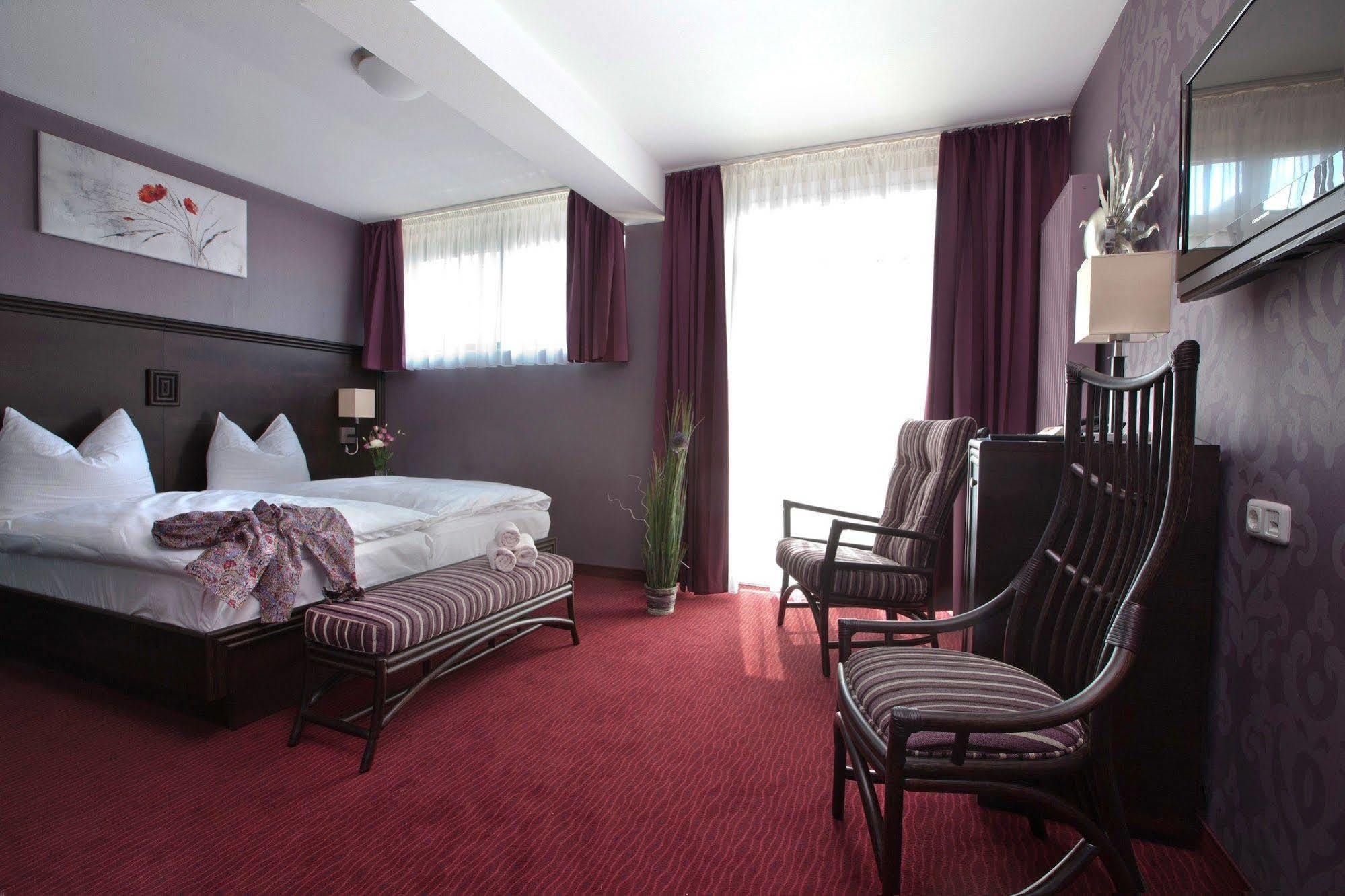 Goebel'S Hotel Aquavita Bad Wildungen Esterno foto